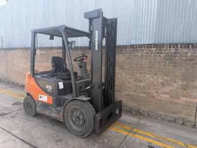 Doosan 2.5t diesel