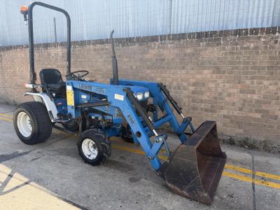 New Holland 1220 loader