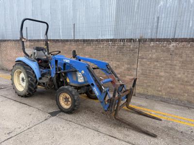 New Holland 2035 with loader