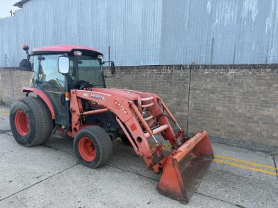 Kubota L4240
