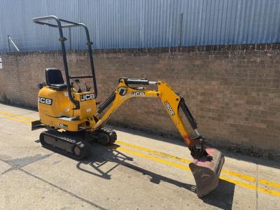 JCB 8008