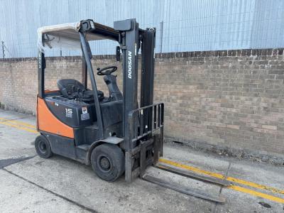 Doosan 1.5t diesel
